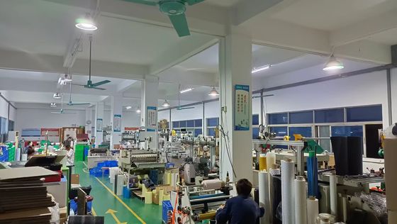 Магическая двойная лента для прозрачных поверхностей